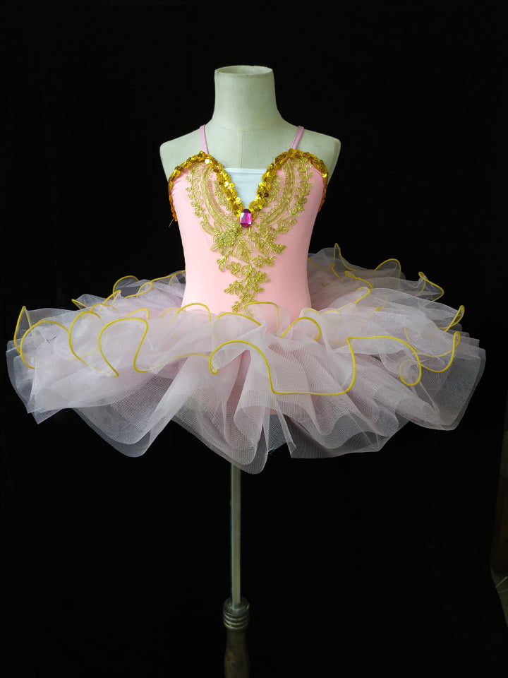 Dievčenský baletný kostým