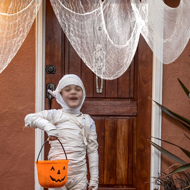 Napínacia halloweenska pavučina na výzdobu domu