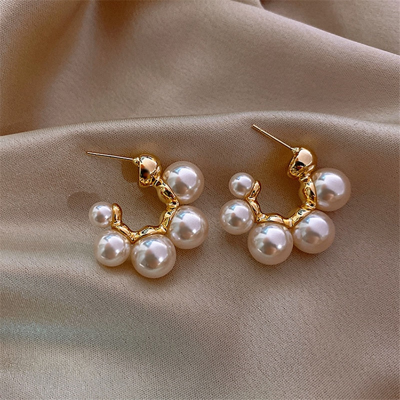 Dámske nadrozmerné biele perlové náušnice
