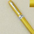 Kovové plniace pero so strieborným klipom
