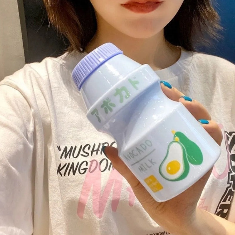 Jogurtová plastová fľaša na vodu