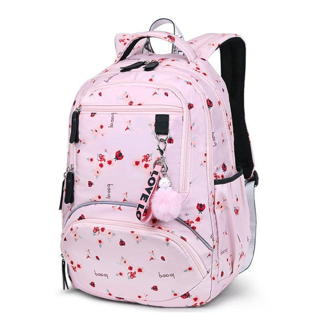 Dievčenský školský ruksak s jemným vzorom