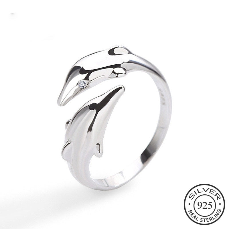 Strieborný prsteň delfín