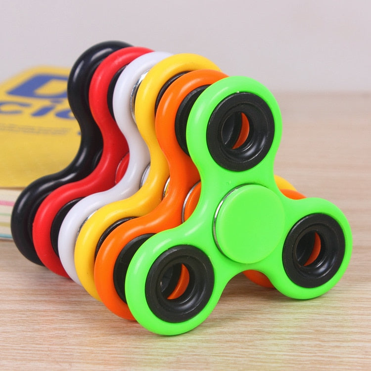 Plastový fidget spinner