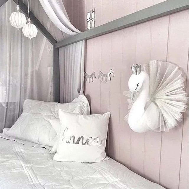 Dekoratívna labuť na stenu