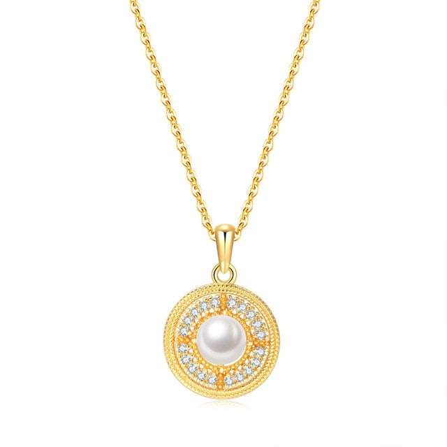 Elegantný náhrdelník pre ženy s príveskom