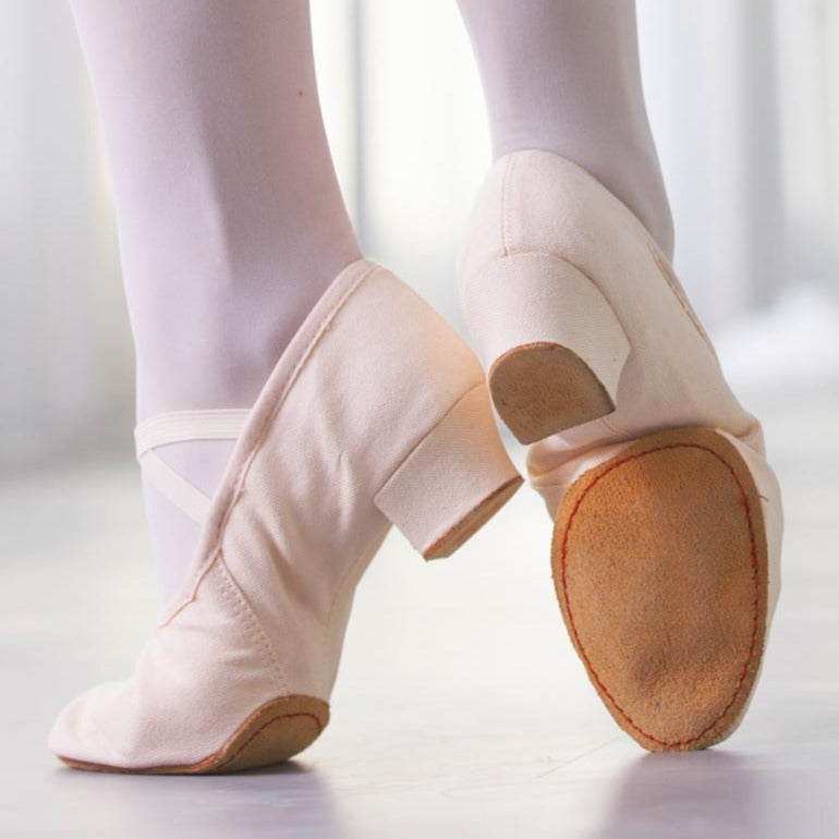 Dievčenské baletné topánky s opätkom