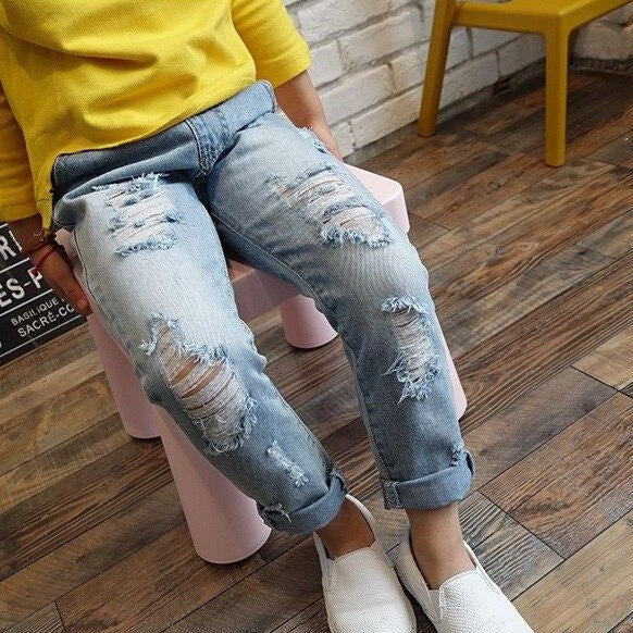 Detské roztrhané džínsy