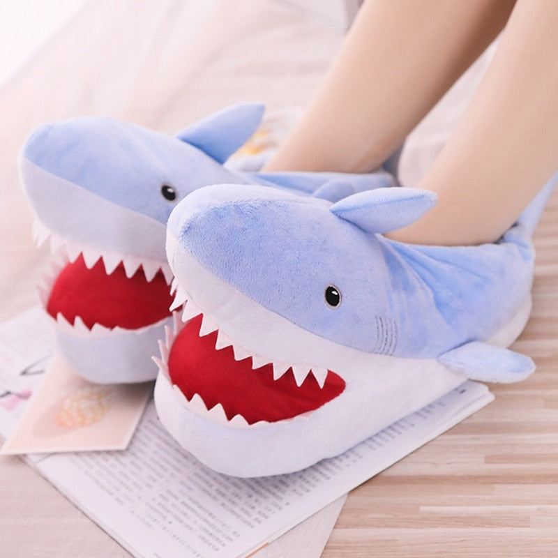 Dámske papuče v tvare žraloka