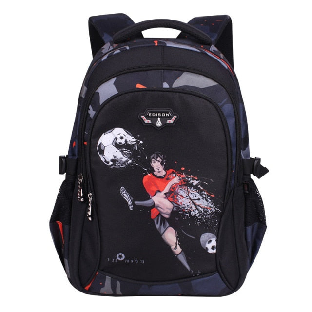 Chlapčenský batoh do školy s futbalkou