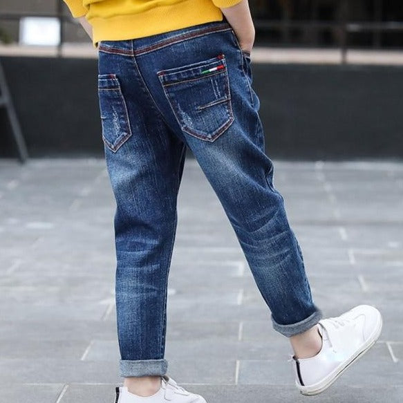Chlapčenské trendy džínsy