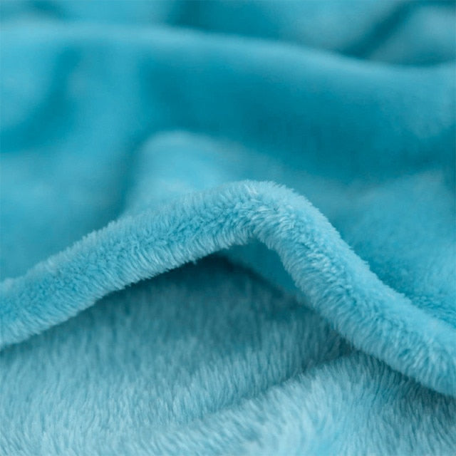 Hebká jednofarebná plyšová deka