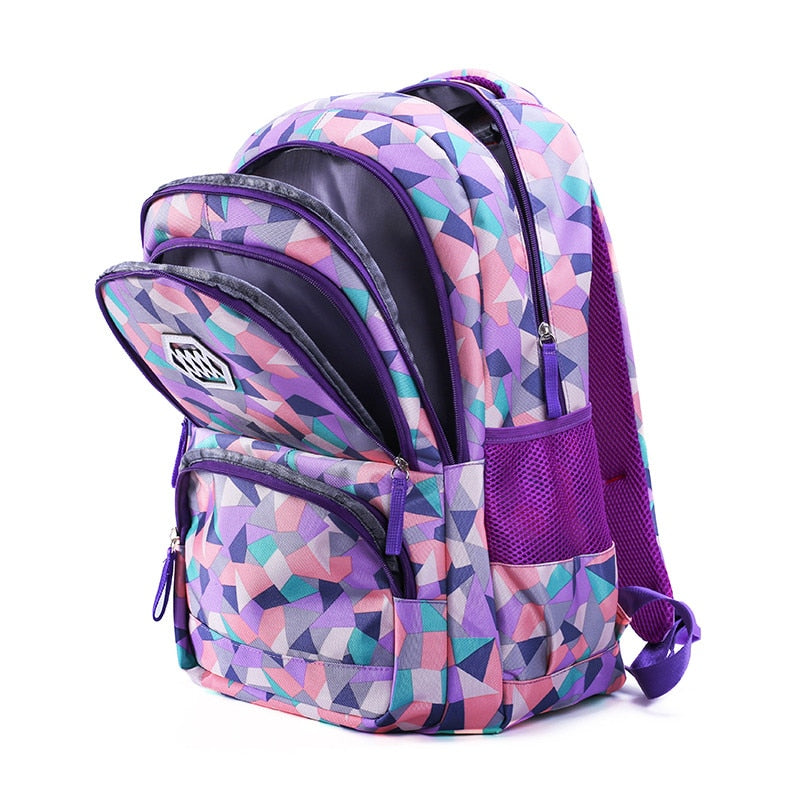 Farebná taška do školy