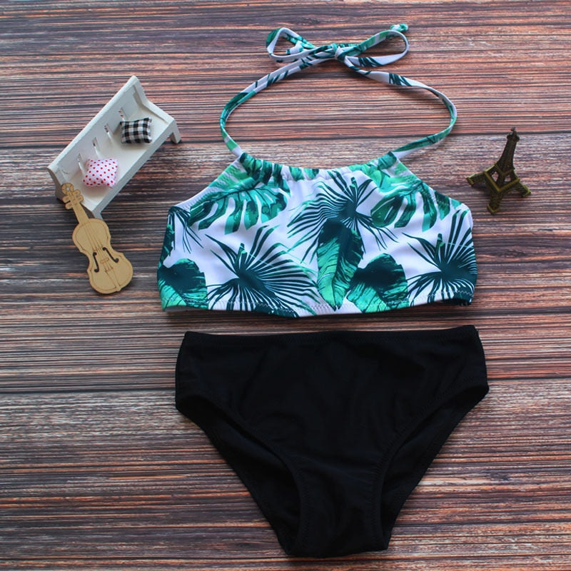 Dievčenské dvojdielne plavky s potlačou palmy