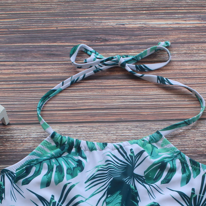 Dievčenské dvojdielne plavky s potlačou palmy