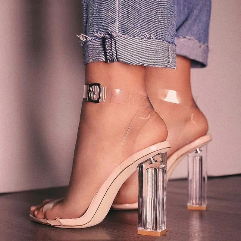 Dámske sandále s transparentným opätkom