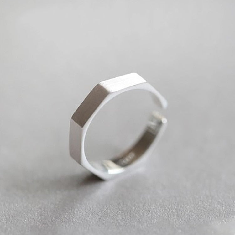 Unisex jednoduchý nastaviteľný prsteň