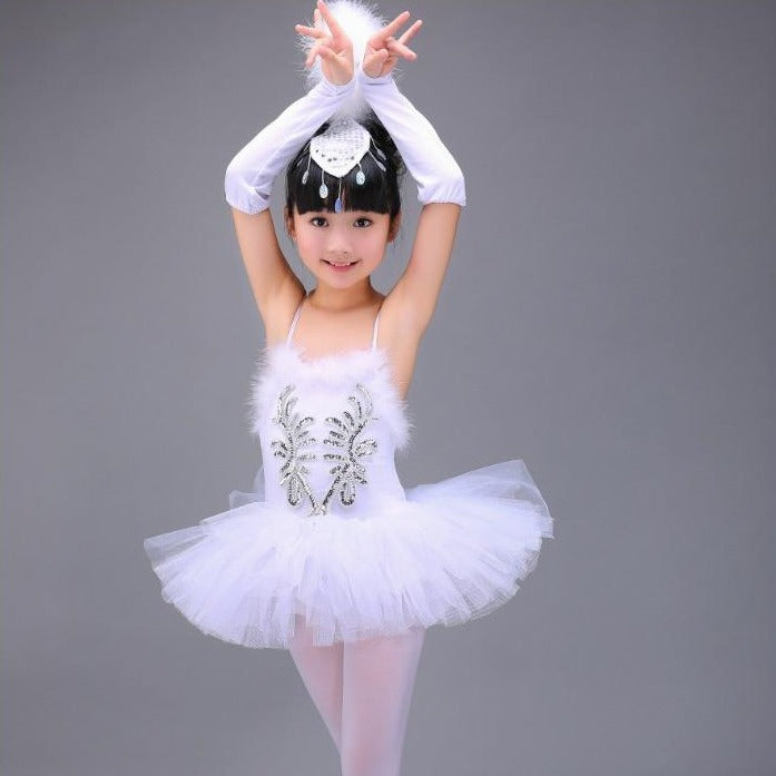 Dievčenský kostým na balet