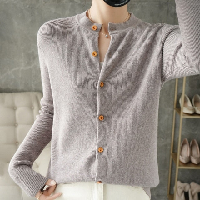 Dámsky jednoduchý sveter