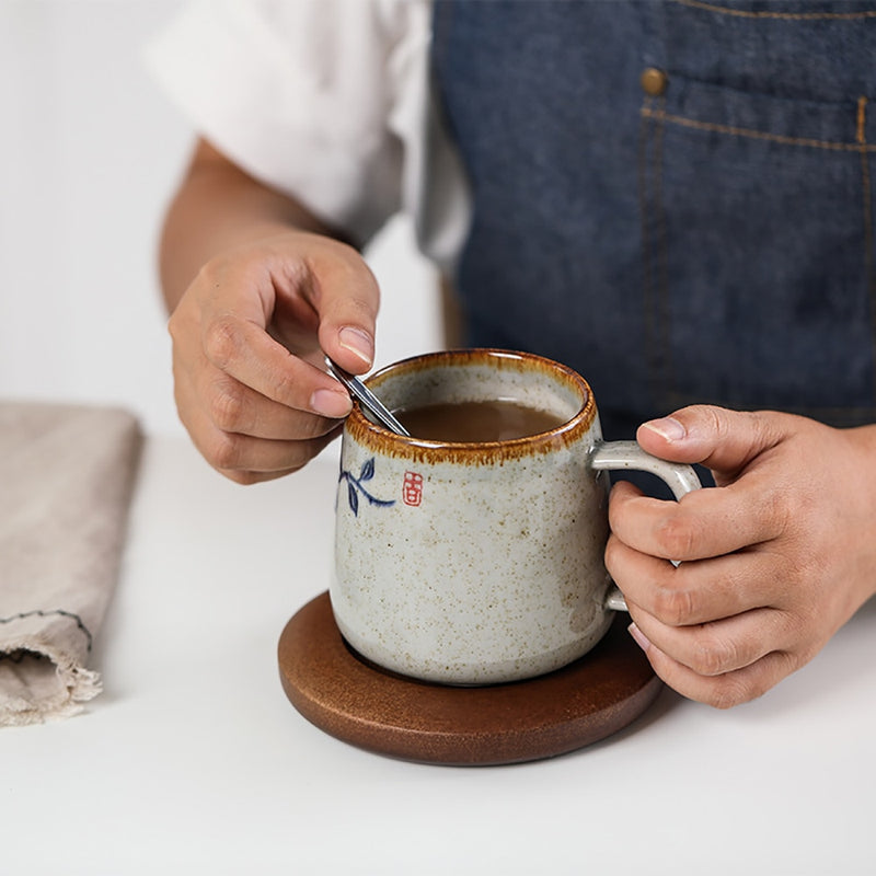 Keramický retro hrnček na kávu