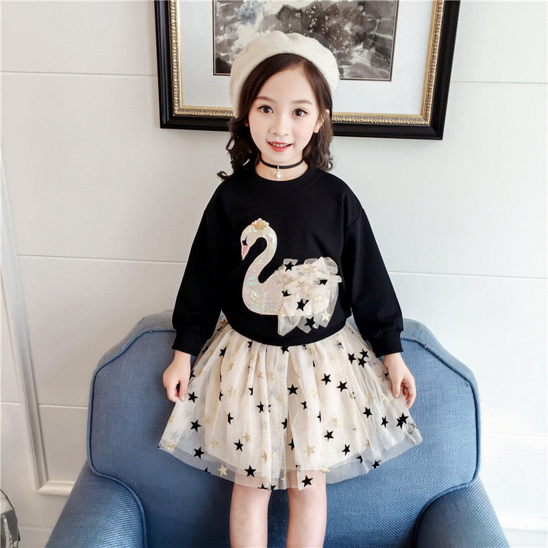 Dievčenská sukňa a tričko s labuťou