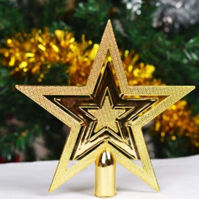 Zlatá vianočná hviezda na stromček
